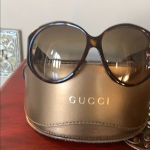 Gucci sunglasses